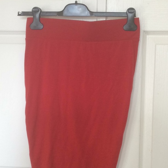 Helmut Lang red skirt with ruching - Picture 2 of 2